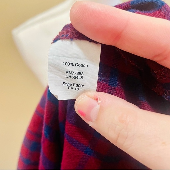 Madewell Red and Blue Plaid Flannel Shirt Medium - Picture 5 of 7